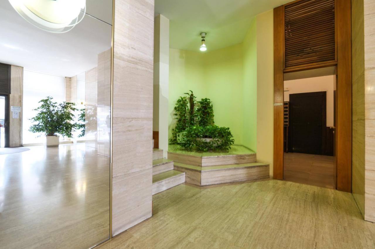 Milan - Duomo Luxury Apartment V المظهر الخارجي الصورة